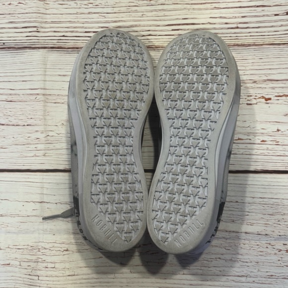 NOBULL Canvas Trainer Workout Shoes in Ink and Sky Tie Dye Sz 10.5 - Picture 11 of 12